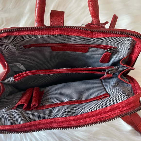 Spikes & Sparrow Leather Backpack (NEW) - Picture 9 of 12